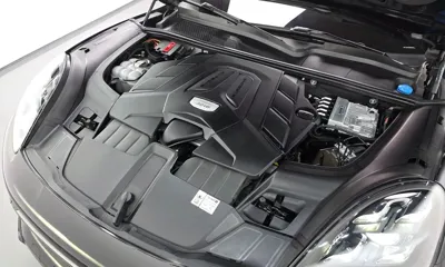 Porsche Cayenne 2023, 36493 км, за 71550.48 USD - фото 6