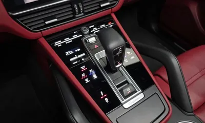 Porsche Cayenne 2023, 36493 км, за 71550.48 USD - фото 9