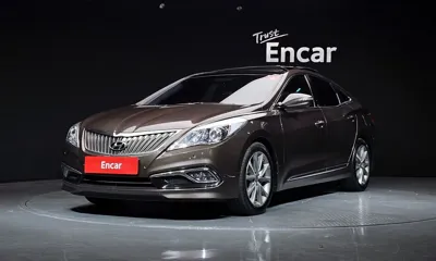 Hyundai Grandeur · 2015 год