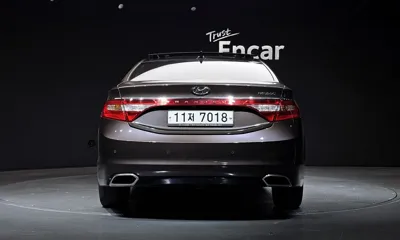 Hyundai Grandeur 2015, 101957 км, за 4466.63 USD