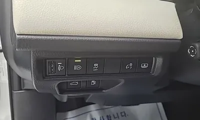 Toyota Camry 2025, 2028 км, за 28807.92 USD - фото 15