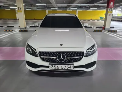 Mercedes-Benz E-Class 2019, 107399 км, за 14976.88 USD