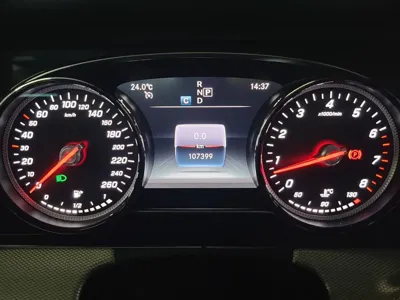 Mercedes-Benz E-Class 2019, 107399 км, за 14976.88 USD - фото 8