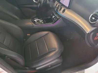 Mercedes-Benz E-Class 2019, 107399 км, за 14976.88 USD - фото 10