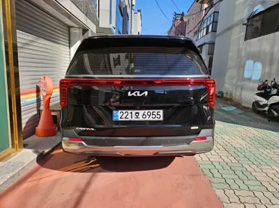 Kia Canival 2024, 27621 км, за 436.48 USD