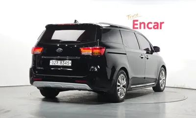 Kia Canival 2017, 99779 км, за 9183.41 USD