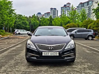 Hyundai Grandeur 2016, 227860 км, за 3060.49 USD