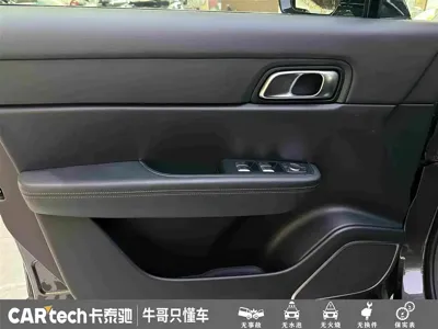 Li Auto Li ONE 2021, 64600 км, за 18515.04 USD - фото 14
