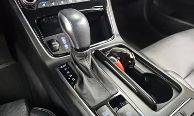 Hyundai Grandeur 2019, 91117 км, за 9702.41 USD - фото 9