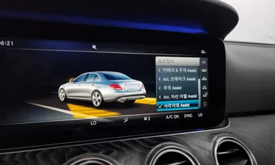 Mercedes-Benz E-Class 2018, 68396 км, за 14122.43 USD - фото 16