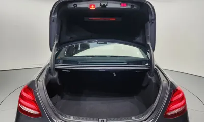 Mercedes-Benz E-Class 2018, 68396 км, за 14122.43 USD - фото 20