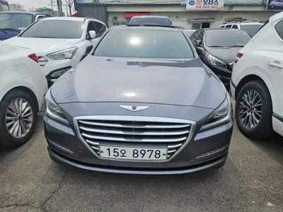 Hyundai Genesis 2015, 163861 км, за 5818.11 USD