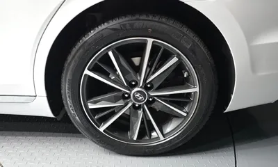 Hyundai Grandeur 2020, 62308 км, за 14267.11 USD