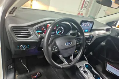 Ford Focus 2020, 59700 км, за 8042 USD - фото 17