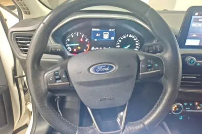 Ford Focus 2020, 59700 км, за 8042 USD - фото 18