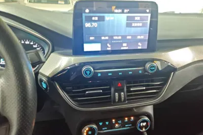 Ford Focus 2020, 59700 км, за 8042 USD - фото 20
