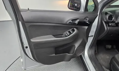 ChevroletGMDaewoo Orlando 2018, 134354 км, за 2801.3 USD - фото 24
