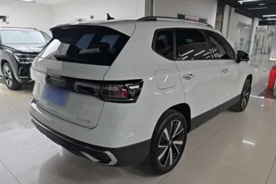 Volkswagen Tharu 2025, 3200 км, за 18380 USD