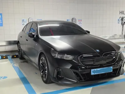 BMW i5 2024, 23903 км, за 59161.86 USD