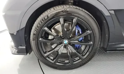 BMW X7 2022, 56586 км, за 56498.3 USD
