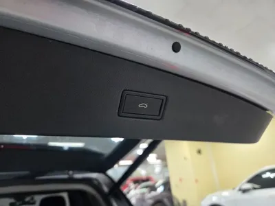 Volkswagen Tiguan 2018, 90782 км, за 9706.85 USD - фото 13