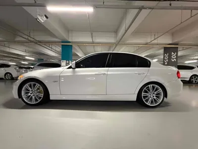 BMW 3-Series 2009, 87050 км, за 8402.26 USD