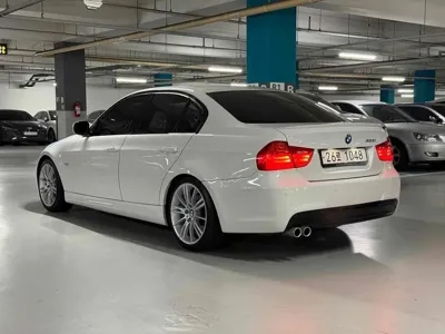 BMW 3-Series 2009, 87050 км, за 8402.26 USD