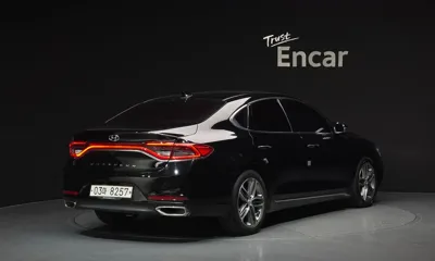 Hyundai Grandeur 2018, 96829 км, за 8730.47 USD