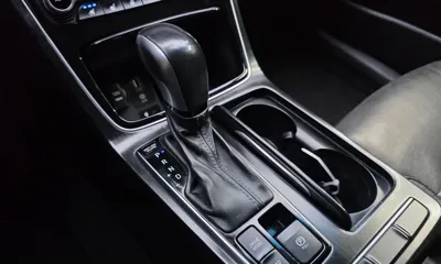 Hyundai Grandeur 2018, 96829 км, за 8730.47 USD - фото 9