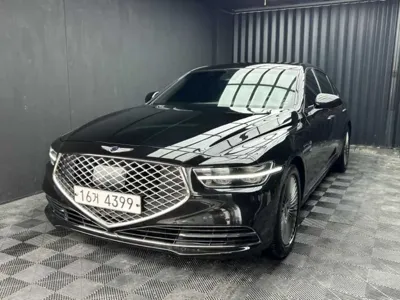 Genesis G90 2019, 57842 км, за 17907.14 USD