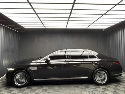 Genesis G90 2019, 57842 км, за 17907.14 USD