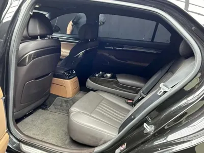 Genesis G90 2019, 57842 км, за 17907.14 USD
