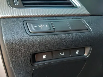 Hyundai Sonata 2016, 148000 км, за 3610.35 USD - фото 17
