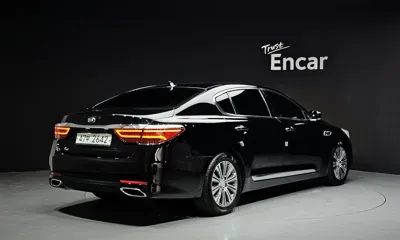 Kia K9 2015, 129326 км, за 4932.91 USD