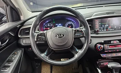 Kia Sorento 2019, 88583 км, за 12808.72 USD - фото 13