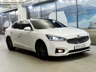 Kia K7 · 2017 год