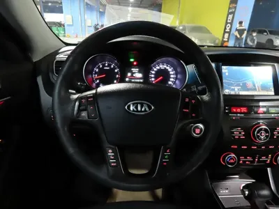 Kia K7 2012, 141221 км, за 2931.6 USD - фото 14