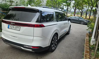 Kia Canival 2023, 82600 км, за 11595.64 USD