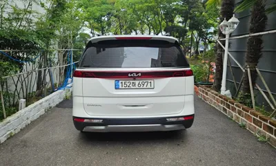 Kia Canival 2023, 82600 км, за 11595.64 USD - фото 6