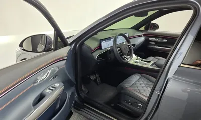 Genesis GV70 2025, 4954 км, за 42345.3 USD - фото 10