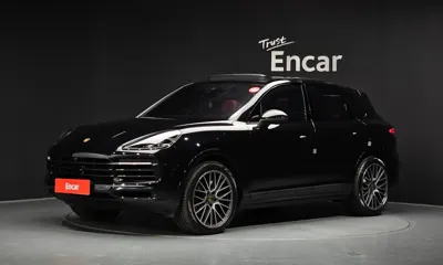 Porsche Cayenne · 2022 год