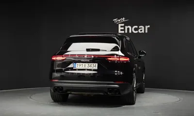 Porsche Cayenne 2022, 42702 км, за 62797.51 USD