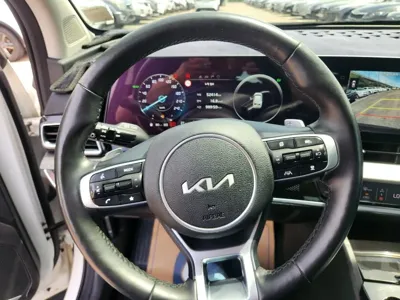 Kia Sportage 2023, 52414 км, за 21127.21 USD - фото 16