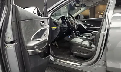 Hyundai Santafe 2017, 93545 км, за 8484.61 USD - фото 10