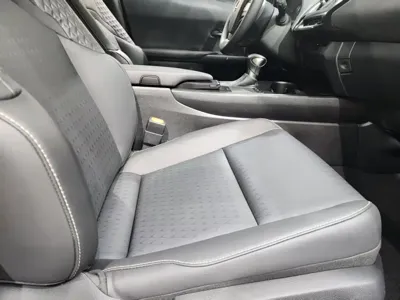 Lexus UX 2020, 58099 км, за 15346.97 USD - фото 10