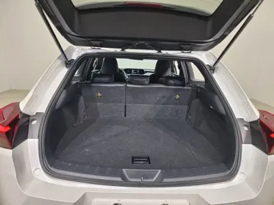 Lexus UX 2020, 58099 км, за 15346.97 USD - фото 20