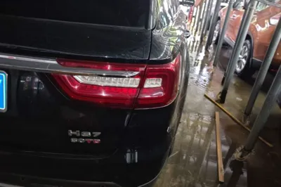 Hongqi HS7 2019, 63900 км, за 14018 USD - фото 9