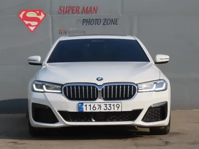 BMW 5-Series 2023, 20769 км, за 23381.12 USD