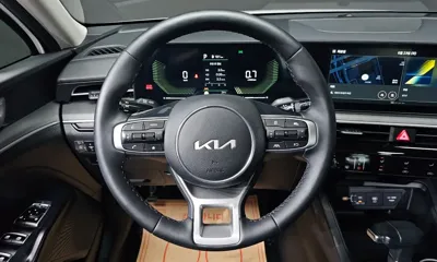 Kia K5 2026, 18452 км, за 16572.24 USD - фото 14