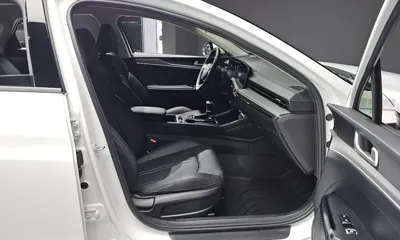 Kia K5 2026, 18452 км, за 16572.24 USD - фото 26